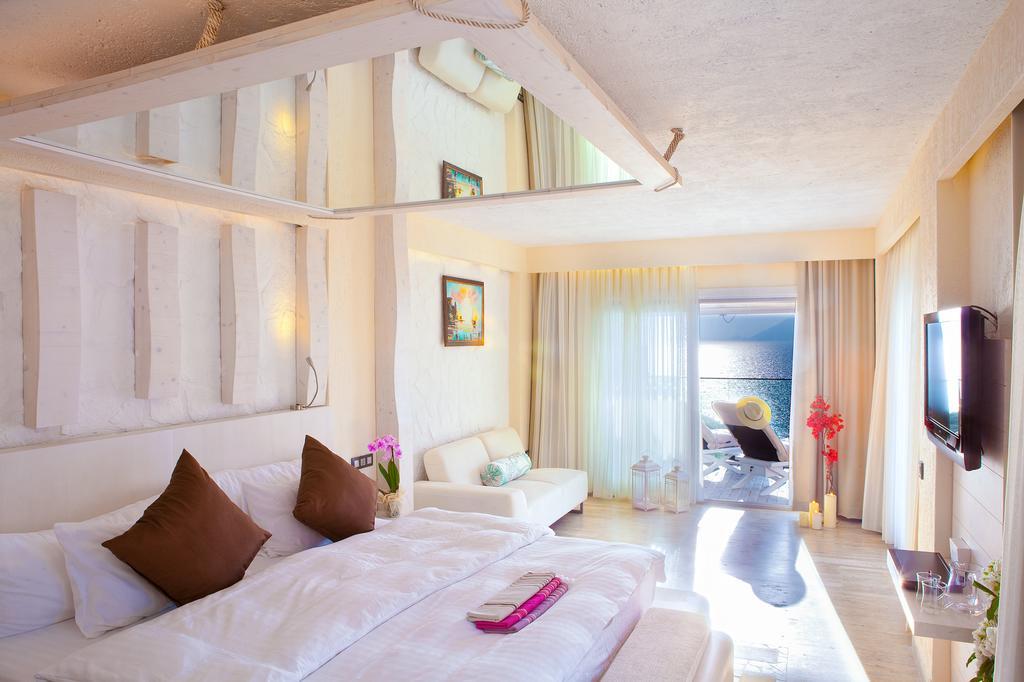 Peninsula Gardens Hotel - Adults Only Kaş Phòng bức ảnh