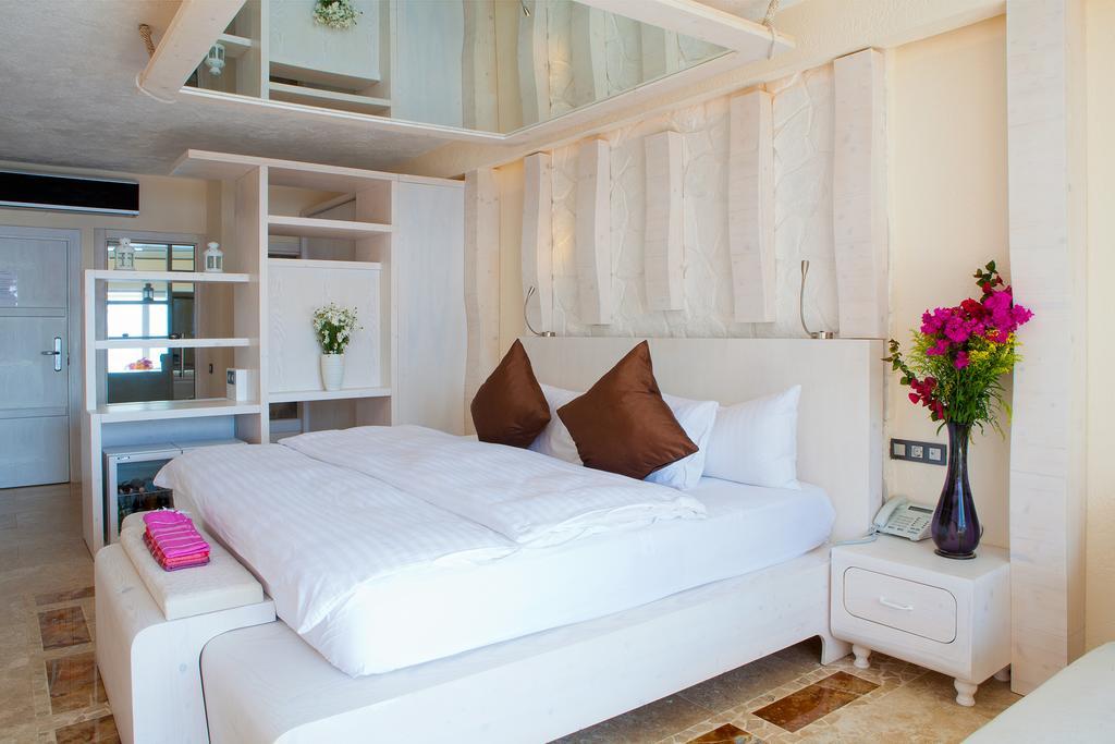Peninsula Gardens Hotel - Adults Only Kaş Phòng bức ảnh
