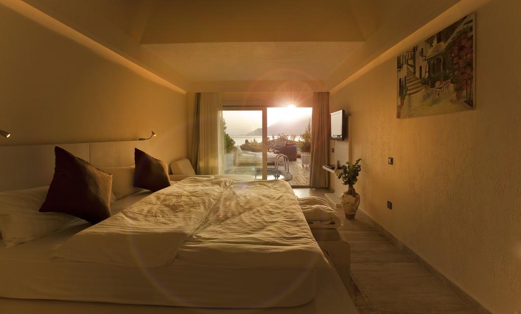 Peninsula Gardens Hotel - Adults Only Kaş Ngoại thất bức ảnh