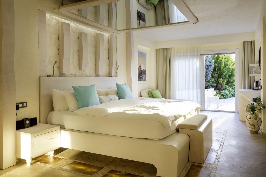 Peninsula Gardens Hotel - Adults Only Kaş Ngoại thất bức ảnh